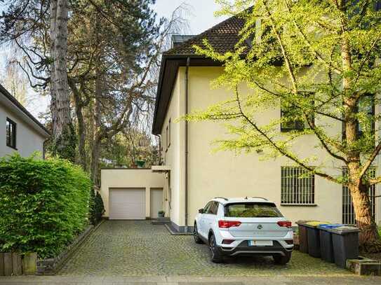 Top Lage Marienburg: Charmante Gartenmaisonette-Wohnung mit einem großem Garten und zwei Eingängen