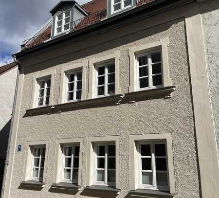 2-Zimmer Wohnung in historischem Stadthaus