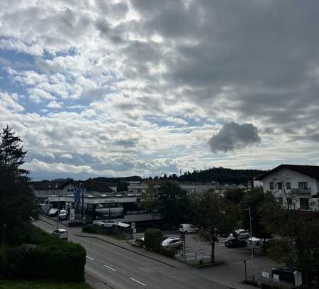 Möbliertes, komplettsaniertes Apartment in Traunstein zu vermieten