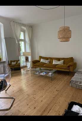 Stilvolle, modernisierte 2-Zimmer-Wohnung in Berlin Prenzlauer Berg