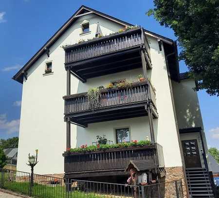 3-Familienhaus auch ideal für Eigennutzer mit toller Aussicht