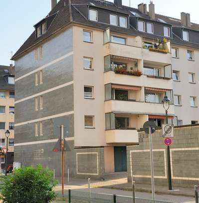 Renovierte, helle und praktische 3 Zi. Whg in Düsseldorf Rath - ideal für Paare und kleine Familien!