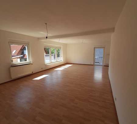 Helle 2 Zimmer Wohnung in Leidersbach