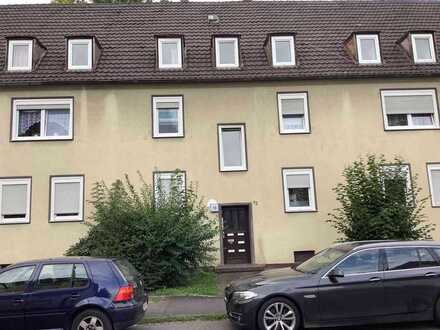 2-Zimmer-Dachgeschosswohnung im grünen für Singles oder paare