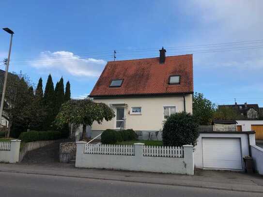 Einfamilienhaus in Rottweil mit großem Grundstück