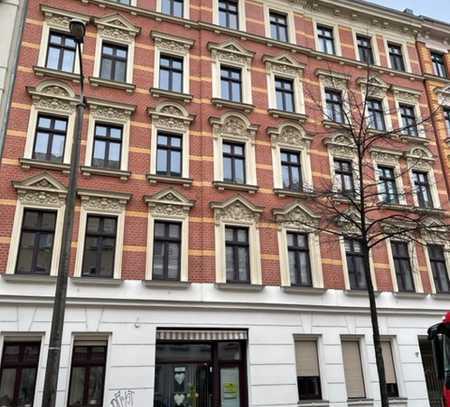 Schöne 3 Raum Wohnung im Dachgeshoß