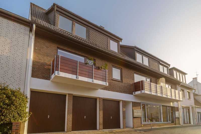 Gepflegte 4 Zimmer Maisonette mit Balkon und Garage in Schwachhausen-Riensberg