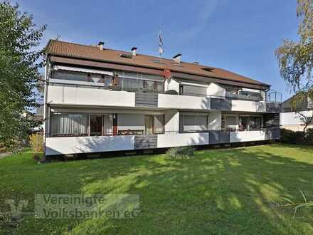 Vermietetes 9-Familienhaus mit Garten und 4 Garagen in Gärtringen!!