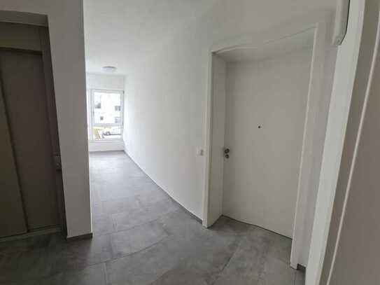 Moderne 4,5-Zi-Whg mit Balkon