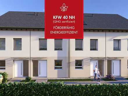 Modernes Wohnen mit Weitblick: Energieeffizientes Mittelhaus in Roßtal-Buchschwabach | KfW–40–NH