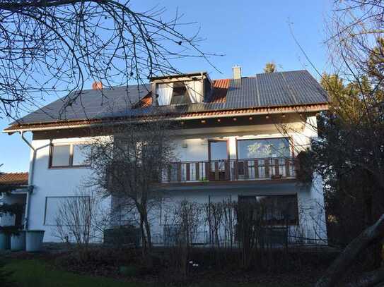 3 Zimmer DG-Wohnung mit Loggia in 85469 Walpertskirchen