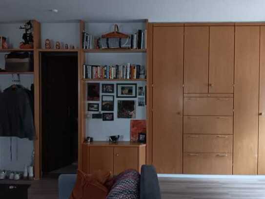 Schöne, helle und großzügige 1-Zimmer-Wohnung in Stuttgart