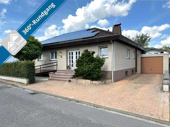 Bungalow mit Wintergarten und traumhaftem Garten in zentraler Lage von Kommern wartet auf Sie!