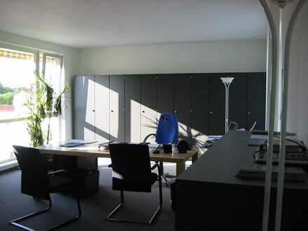 Schickes Penthaus-Büro, ca. 250 m² - Gewerbegebiet Mult in Weinheim