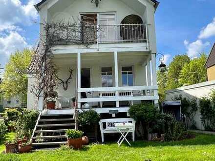 Schorndorf, freistehendes Einfamilienhaus, komplett Kernsaniert, Garten, Garage