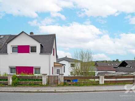 Kernsanierte Doppelhaushälfte mit neuer Einbauküche und großer Terrasse im Weidener Westen