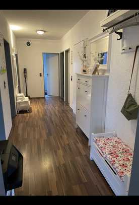 Exklusiv 4-Zimmer-Wohnung mit Balkon in Bergheim Quadrath