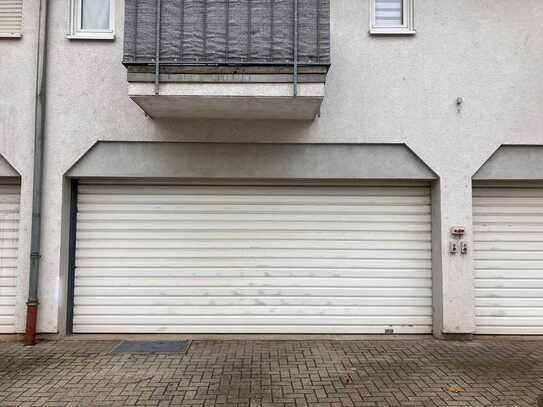 Garage in zentraler Lage von Pforzheim zu vermieten!