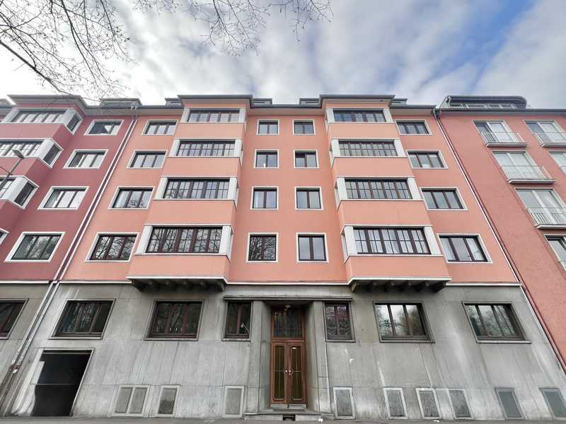 Zwischen Melaten und Alt-Lindenthal: Helle Wohnung mit Balkon und Charme