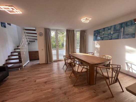 Möblierte 75m² Maisonette mit Terrasse: Erstbezug nach Sanierung – nur 5 Min. zum Großen Wannsee!