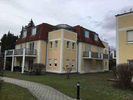 Moderne 2-Zi-Whg in IN mit Balkon/EBK (Villenartige zentrale Anlage)