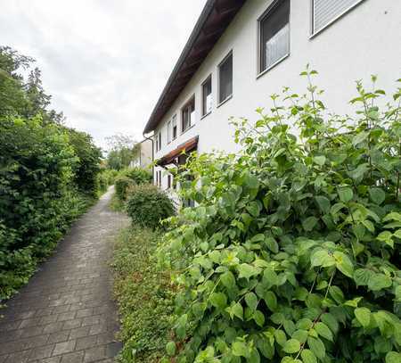Charmante Dachgeschosswohnung in ruhiger Lage von Klosterlechfeld