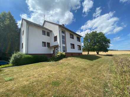 Sehr gepflegtes 3 Parteien Mehrfamilienhaus zu verkaufen