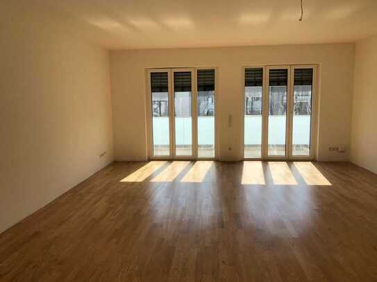 Exklusive, geräumige und neuwertige 2-Zimmer-Wohnung mit Balkon und EBK in Aachen