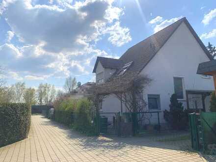 Voll unterkellertes Einfamilienhaus mit 2 Wohneinheiten - Spandau Staaken