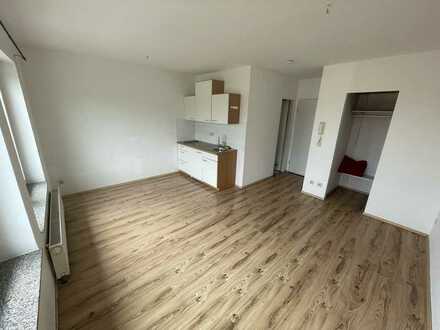 Stilvolle, gepflegte 1-Zimmer-Wohnung mit EBK in Ober-Ramstadt