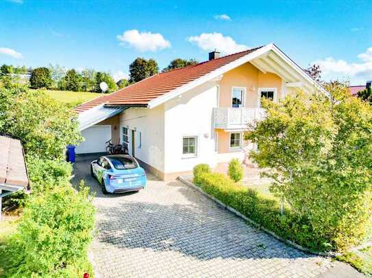 Großzügiges Einfamilienhaus in idyllischer Lage im Bayerischen Wald