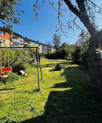 FÜR HANDWERKER - 3-Familienhaus mit großem Grundstück in ruhiger Lage