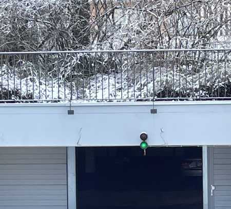 Parkplatz in Tiefgarage direkt an U-Bahn Quiddestraße