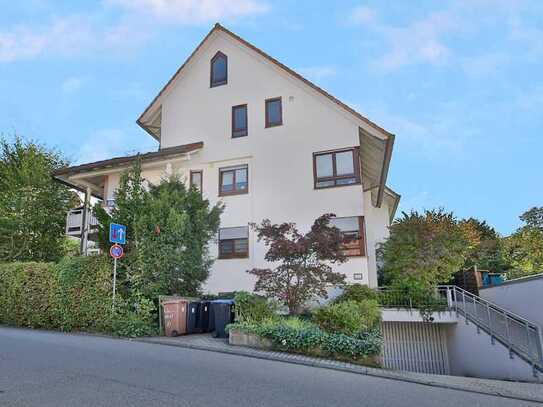 Außergewöhnliche 3-Zimmer-Maisonettewohnung mit großer Dachterrasse