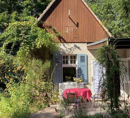 PROVISIONSFREI Naturnahes Grundstück mit freistehendem kleinen Haus - mit Geschichte…