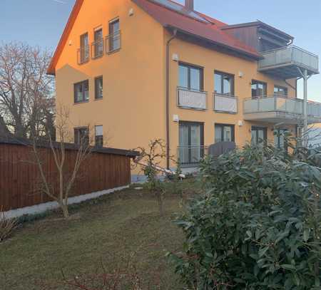 Stilvolle, neuwertige 4-Zimmer-Wohnung mit Terrasse in Regensburg