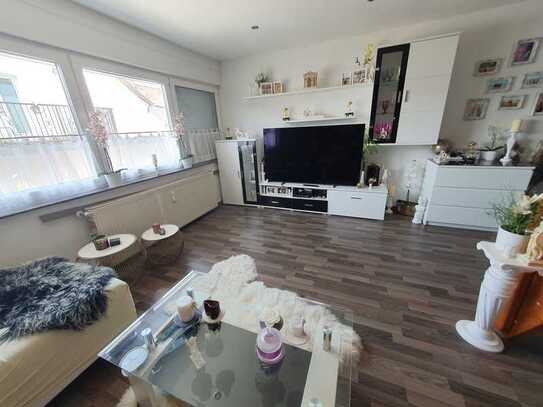 850 € - 63 m² - 3.0 Zi.