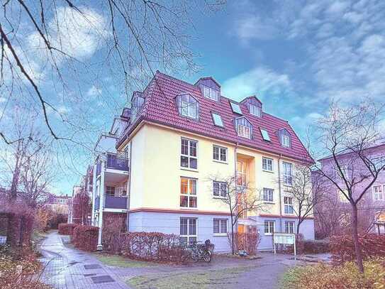 Eigennutzer: 3-Raum mit Terrasse & TG-Stellplatz nahe des Großen Gartens