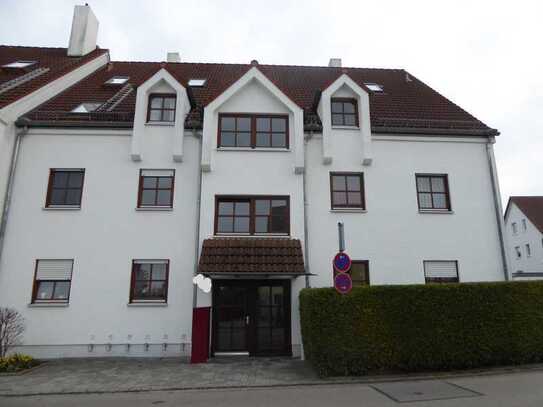 Gepflegte 4-Zimmer-Maisonette-Wohnung mit Balkon und Sauna in Mering