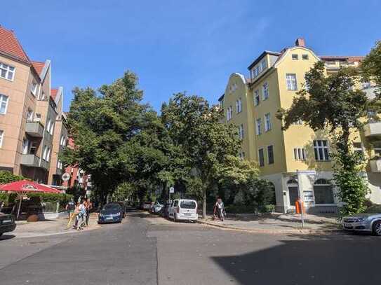 Vermietete 2-Zimmer-Wohnung als Kapitalanlage in toller Kiezlage in Tempelhof