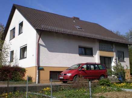 Schönes Ein- bzw. Zweifamilienhaus mit 8 Zimmern in Walldürn