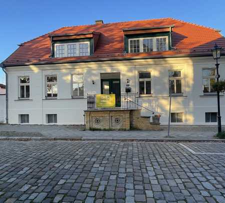 Wohnen im Denkmal - Geschmackvolle 2-4 -Raum-Wohnungen in Teltow