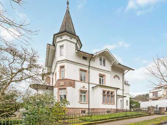 Charmante Wohnung in einer der romantischsten Villen Baden-Badens