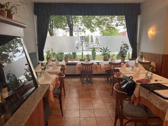 ILIEV IMMOBILIEN: Schöne Pizzeria / Restaurant mit sonniger Außenterrasse in SCHWABING-NORD