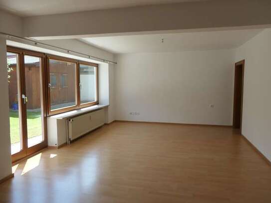 3,5 Zimmer EG-Wohnung 114 m² Hausham mit Terrasse und eigenem Gartenanteil