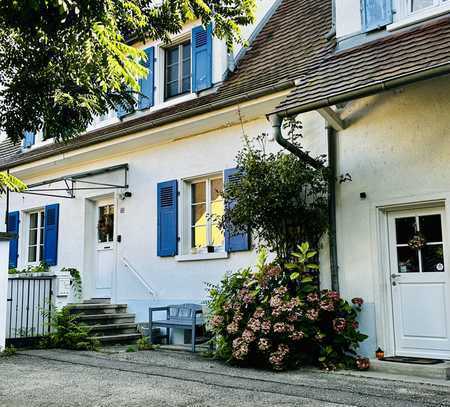 2-Familienwohnhaus mit Blick auf die Vogesen, viel Platz für Ihre Ideen, fußläufig zu Bus und Zug