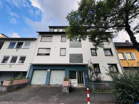 Top-Lage in Bonn-Beuel: Gepflegtes 8-Parteien-Haus zur Kapitalanlage - voll vermietet!