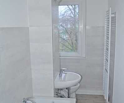 sanierte 3-Raum-Wohnung mit Balkon und Badewanne! Bezug ab 01.07.23 möglich!
