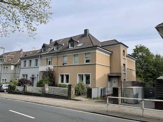 TOP MODERNISIERTE 2 ZIMMER GARTENWOHNUNG IN ESSEN SÜDOSTVIERTEL