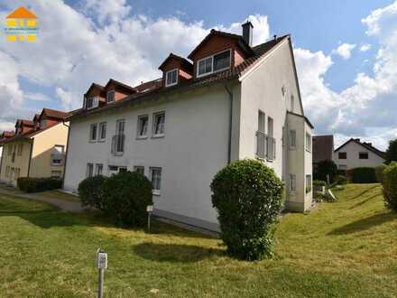 Langjährig vermietete Dachgeschosswohnung mit Balkon und Stellplatz!